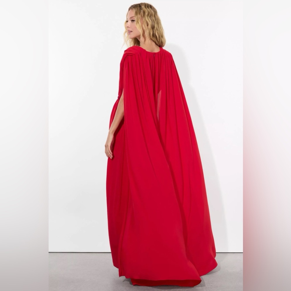 NWT $895 Alice and Olivia Zenaida Maxi Cape Dress Bright Ruby - Picture 5 of 5